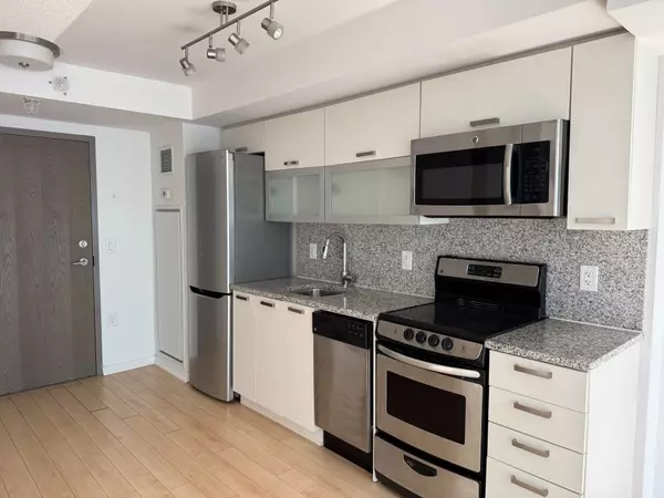 Toronto C01, ON M6J 0C7,36 Lisgar ST #1601