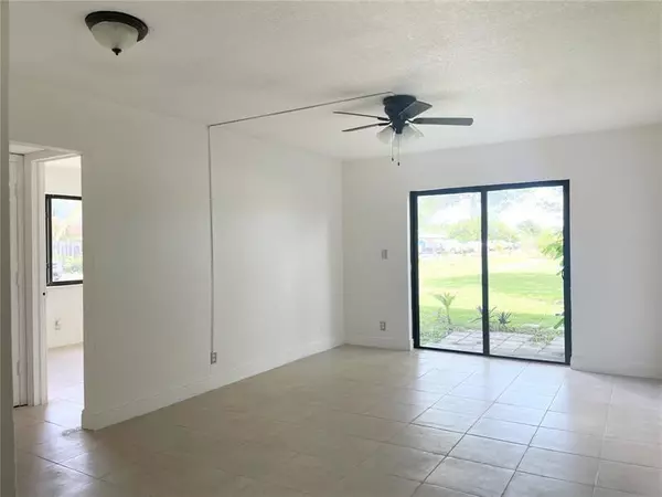North Lauderdale, FL 33068,7723 Tam Oshanter Blvd #103