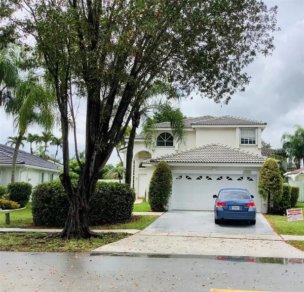 17686 SW 10th St, Pembroke Pines, FL 33029