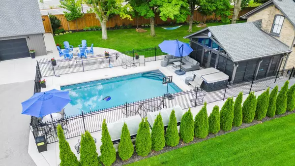 Kitchener, ON N2R 1R4,920 Orr CT