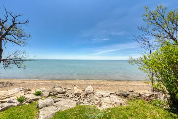 Haldimand, ON N0A 1P0,713 Lakeshore RD