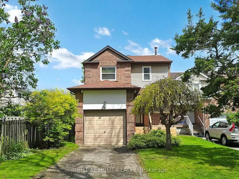 91 Greenfield CRES, Whitby, ON L1N 7G2