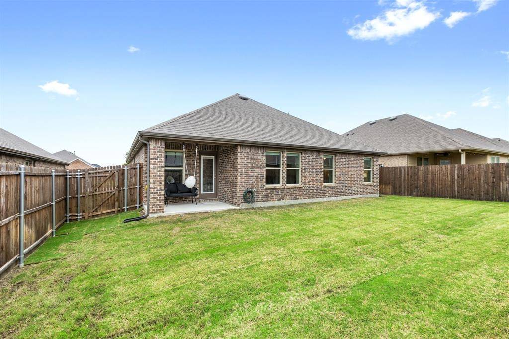 604 Stampede Lane, Princeton, TX 75407