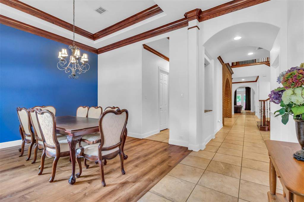 Dallas, TX 75218,10910 Nevis Lane