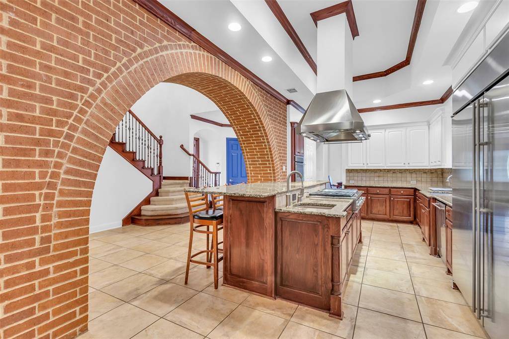 Dallas, TX 75218,10910 Nevis Lane
