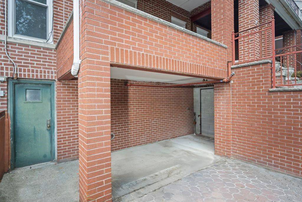 Brooklyn, NY 11209,125 93rd ST