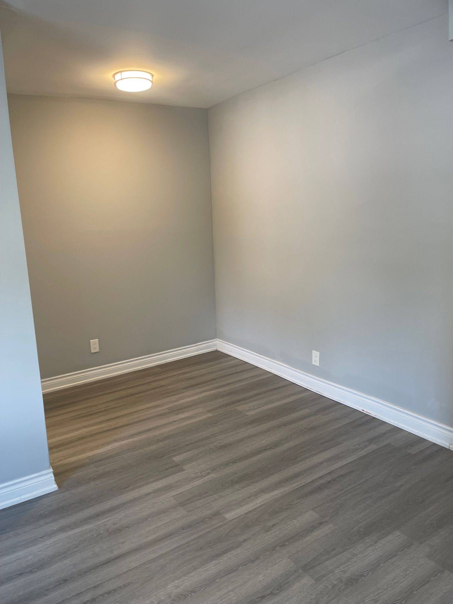 Toronto C01, ON M6J 3E6,382 Dovercourt RD #18