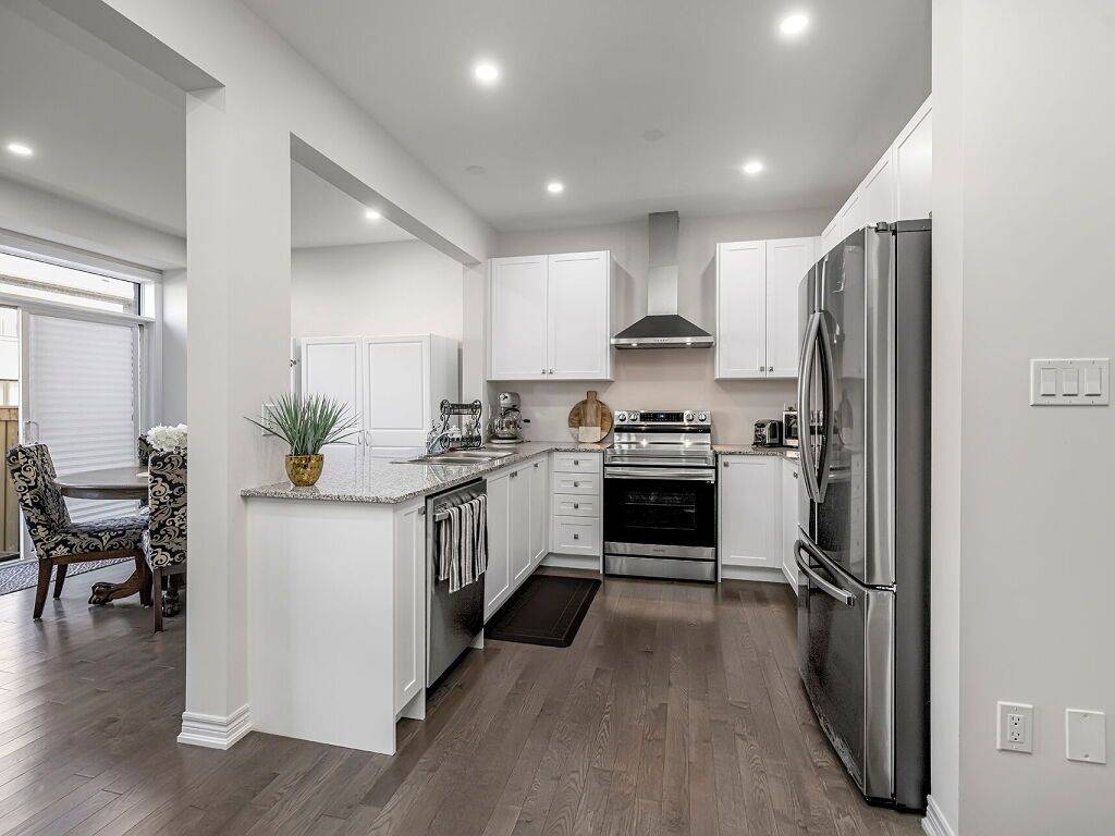 Vaughan, ON L4H 4H1,561 Barons ST