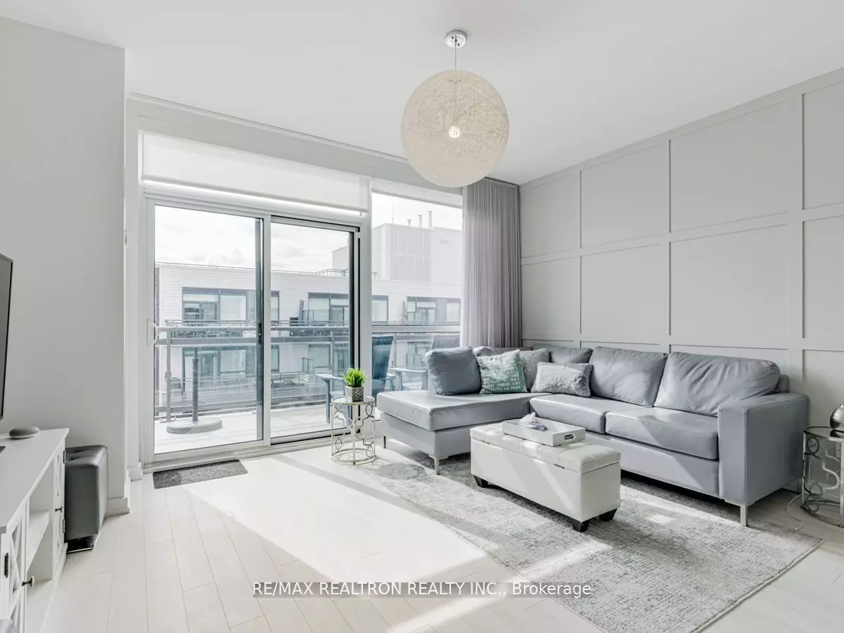 Innisfil, ON L9S 0M3,271 Sea Ray AVE #B408