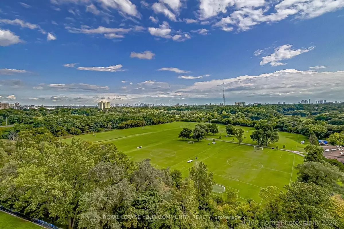 Toronto W04, ON M6M 5A7,75 Emmett AVE #1215