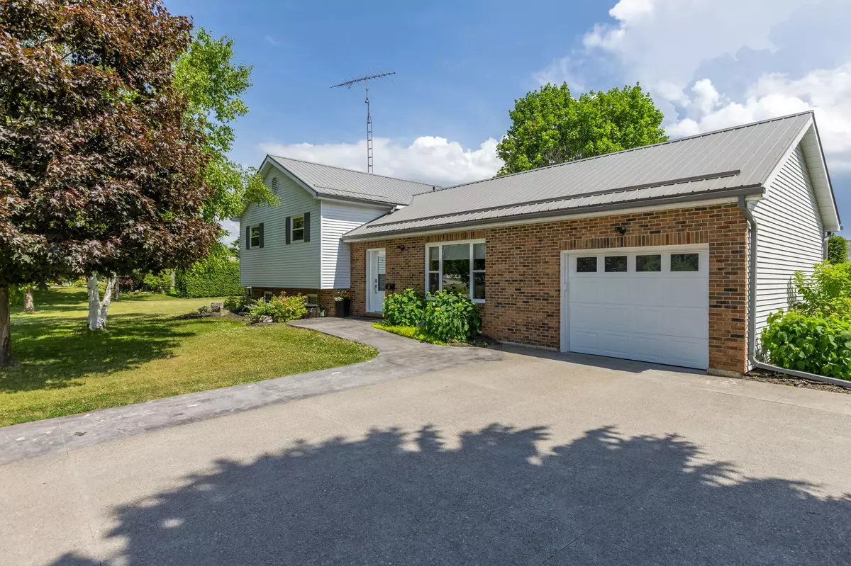 Otonabee-south Monaghan, ON K0L 2G0,35 Keene DR