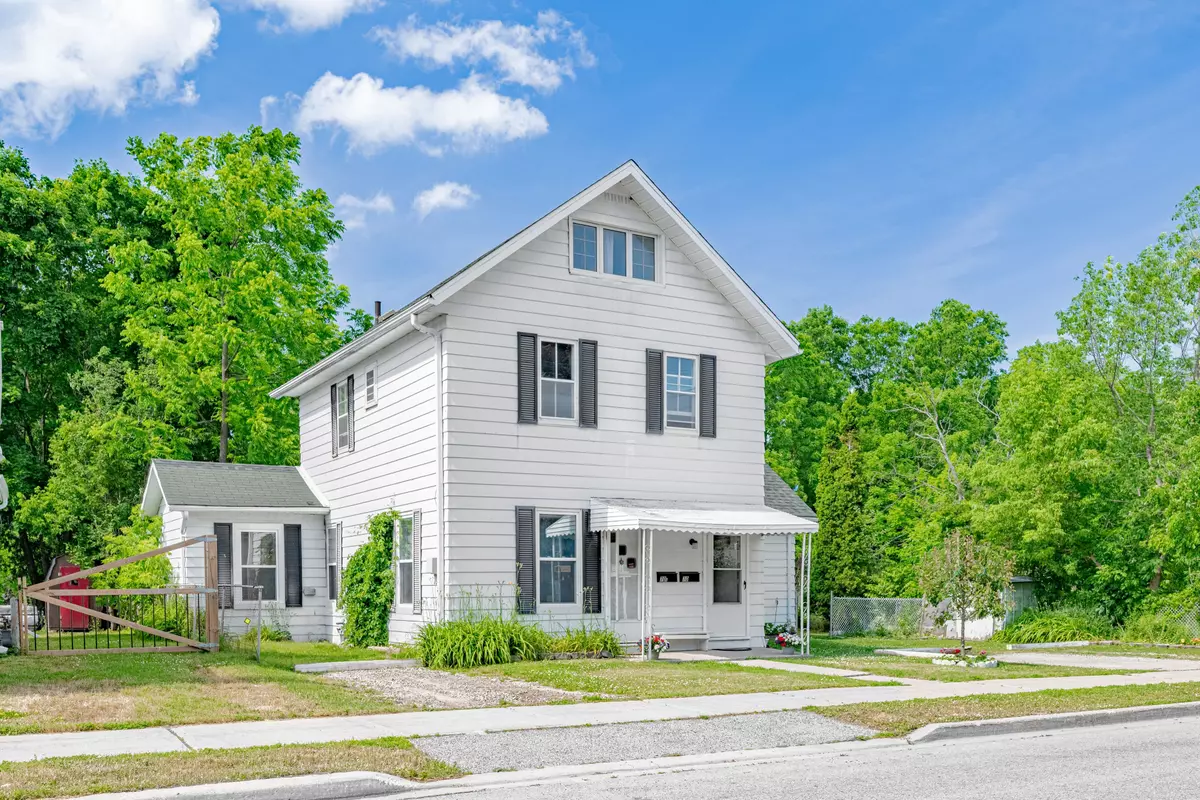 Kawartha Lakes, ON K9V 2B8,70 Ridout ST