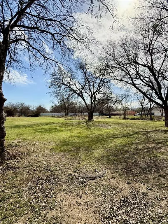 Fort Worth, TX 76105,5217 Pollard Smith Street