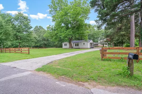 Tyler, TX 75703,16518 County Road 165