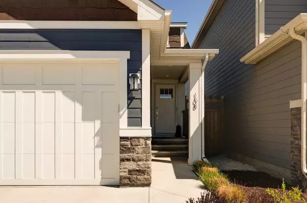 Calgary, AB T3M 3C3,108 Cranbrook GDNS Southeast