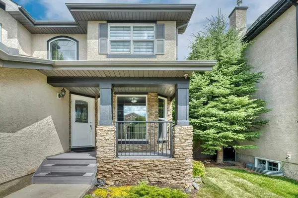 Calgary, AB T3H 4L7,10 Wentworth Gate SW