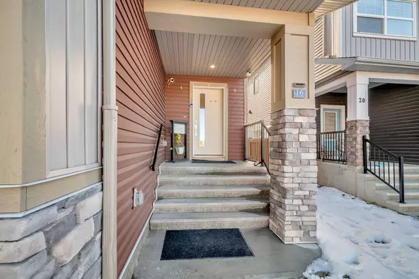 Airdrie, AB T4B5G9,16 Midtown Close SW