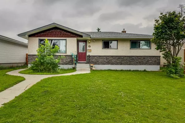 31 Ogden AVE, Red Deer, AB T4N 5B2