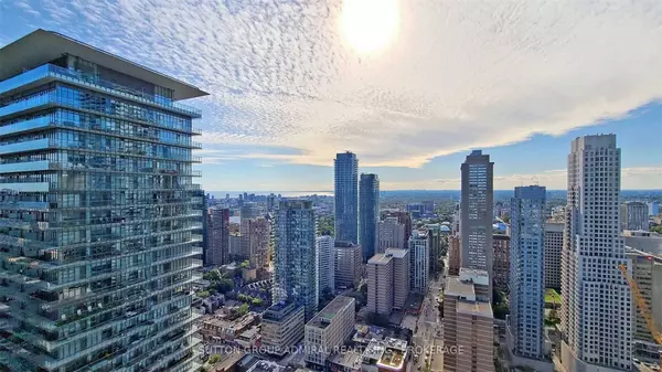 Toronto C08, ON M4Y 0B7,42 Charles ST #4105