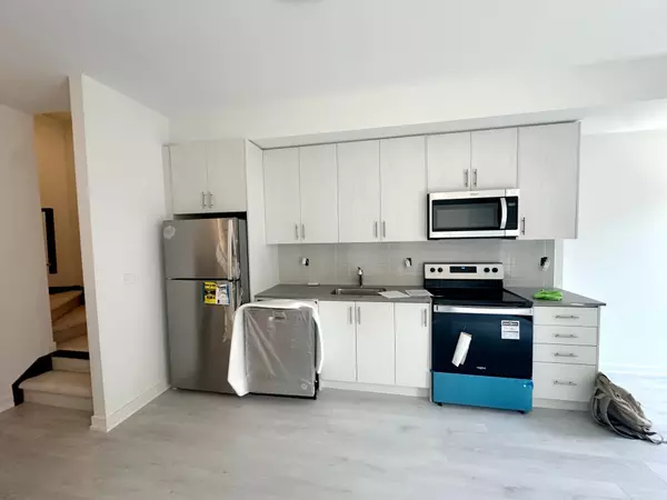 Mississauga, ON L5L 0C1,3546 Colonial (Furnished) DR