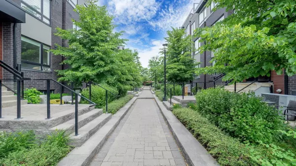 Toronto W04, ON M6B 0A9,1110 Briar Hill AVE #308