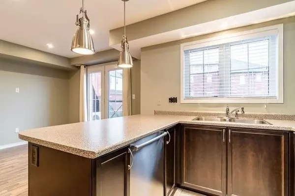 Oakville, ON L6H 0J2,2468 Post RD #15