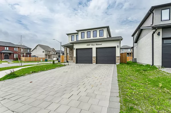 London South, ON N6M 0H7,2227 Evans BLVD