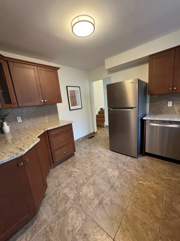 Niagara Falls, ON L2G 7C9,7109 Jill DR