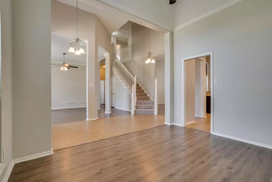 2437 Shetland Drive, Highland Village, TX 75077