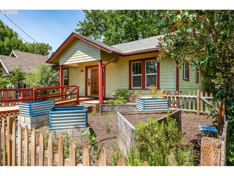 1885 W 15TH AVE, Eugene, OR 97402