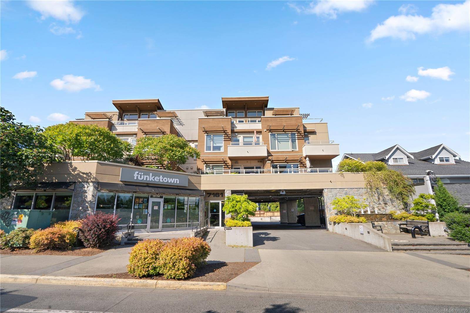 Central Saanich, BC V8M 1P7,7161 West Saanich Rd #302