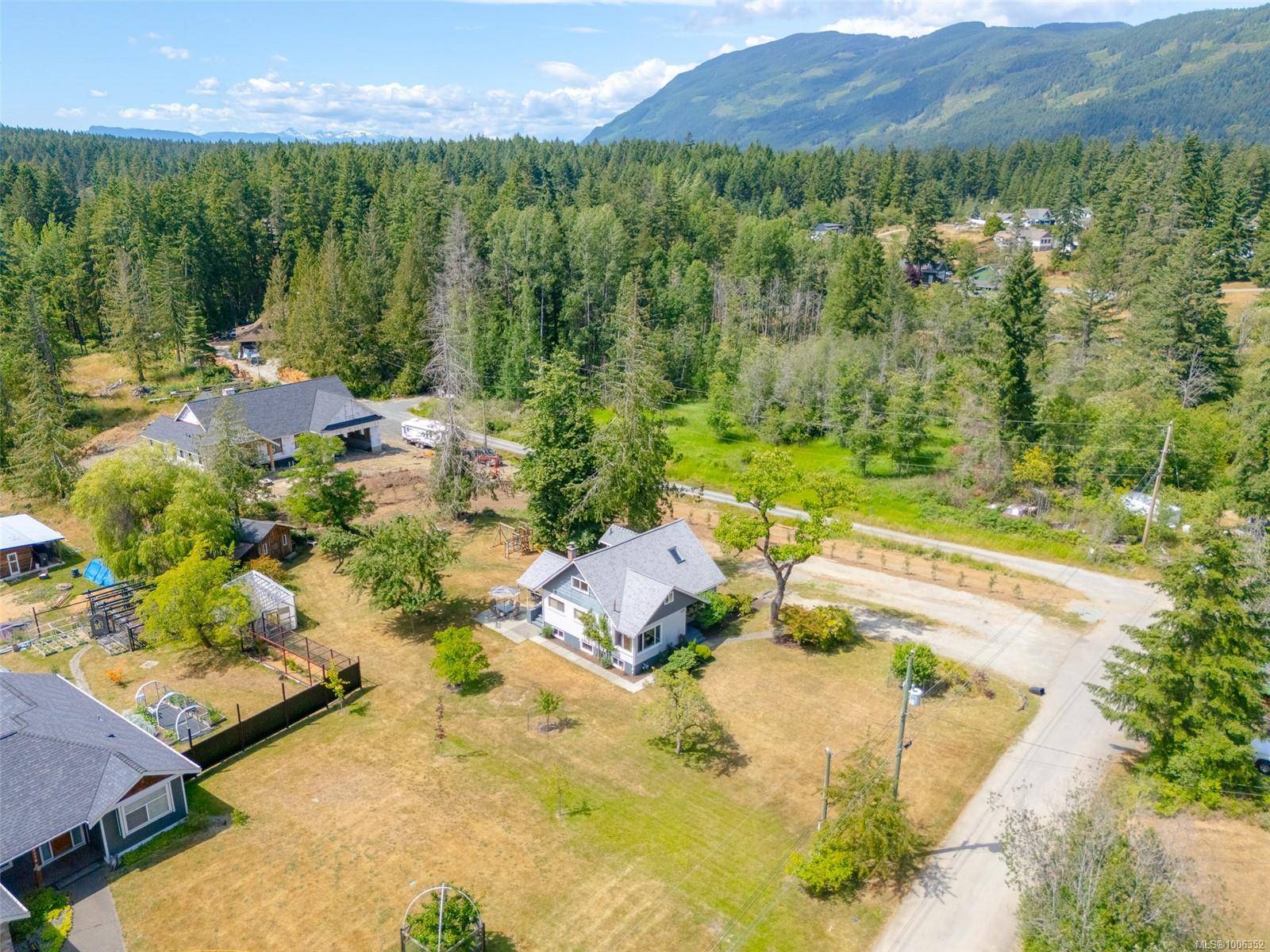 6088 Renton Rd S, Port Alberni, BC V9Y 8R8