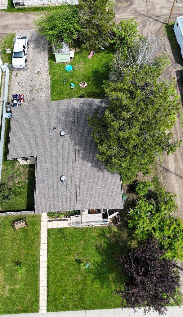 Edson, AB T7E 1B3,811 45 Street