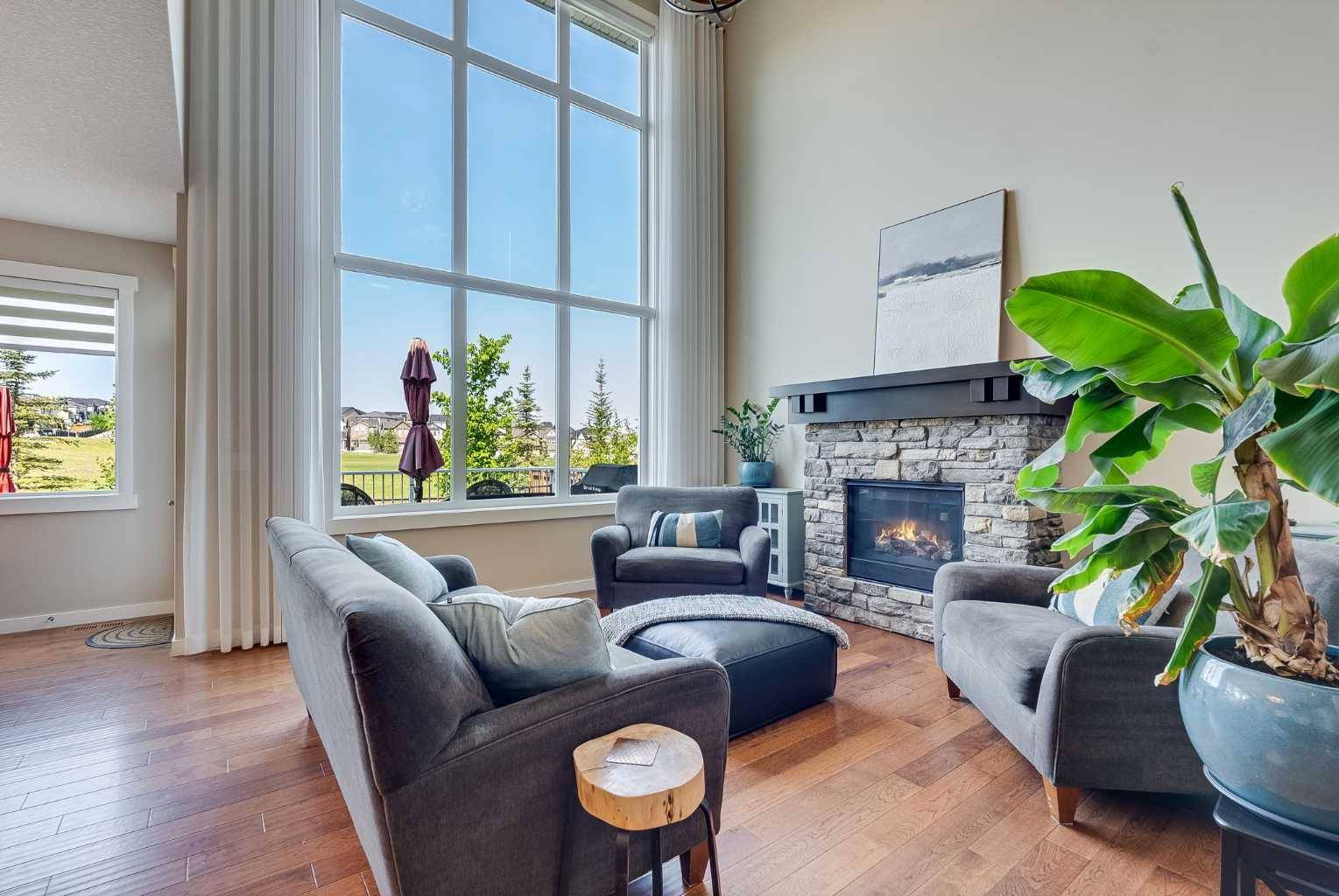 Calgary, AB T3R 0V8,280 Nolancrest HTS NW