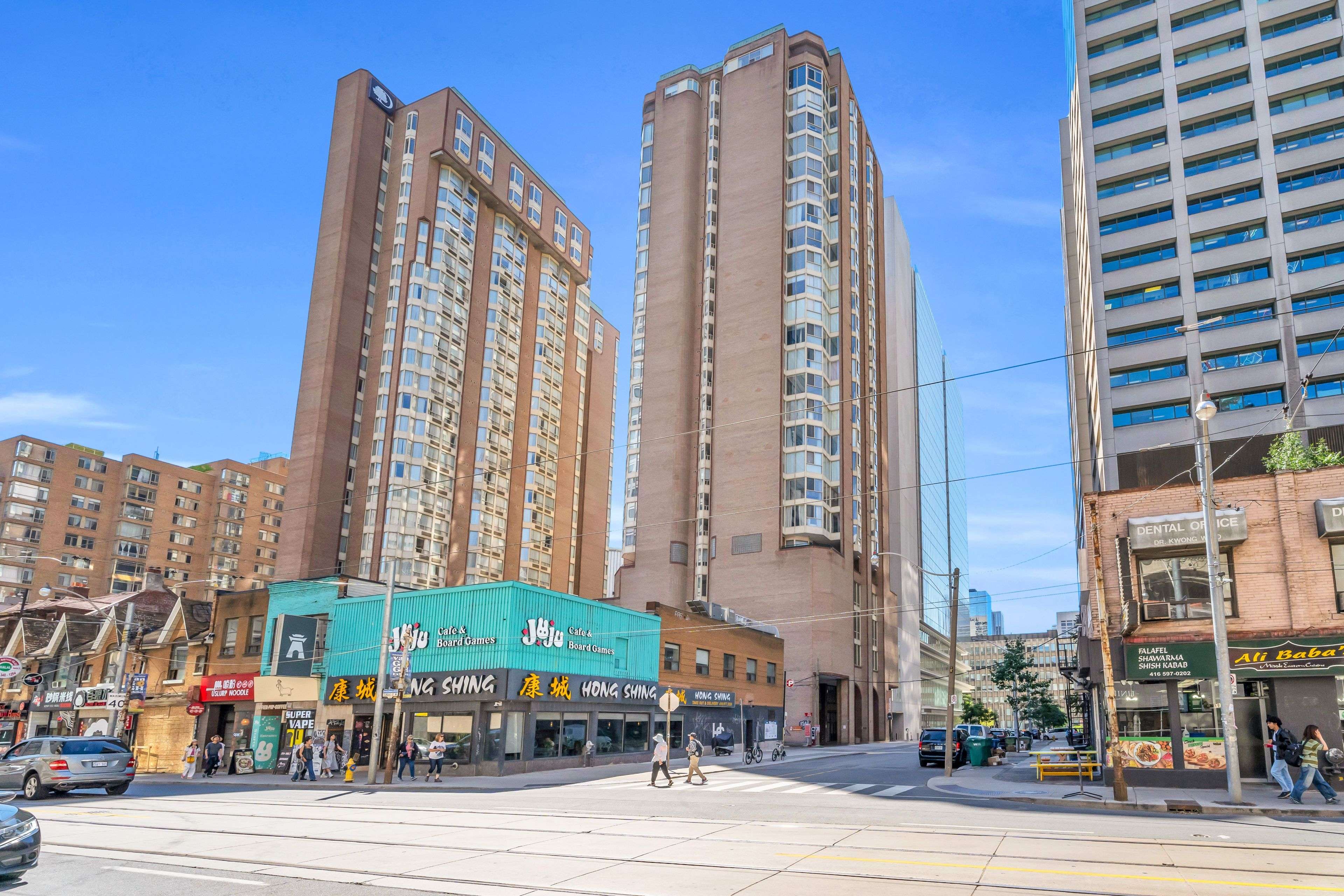 55 Centre AVE #2504, Toronto C01, ON M5G 2H5