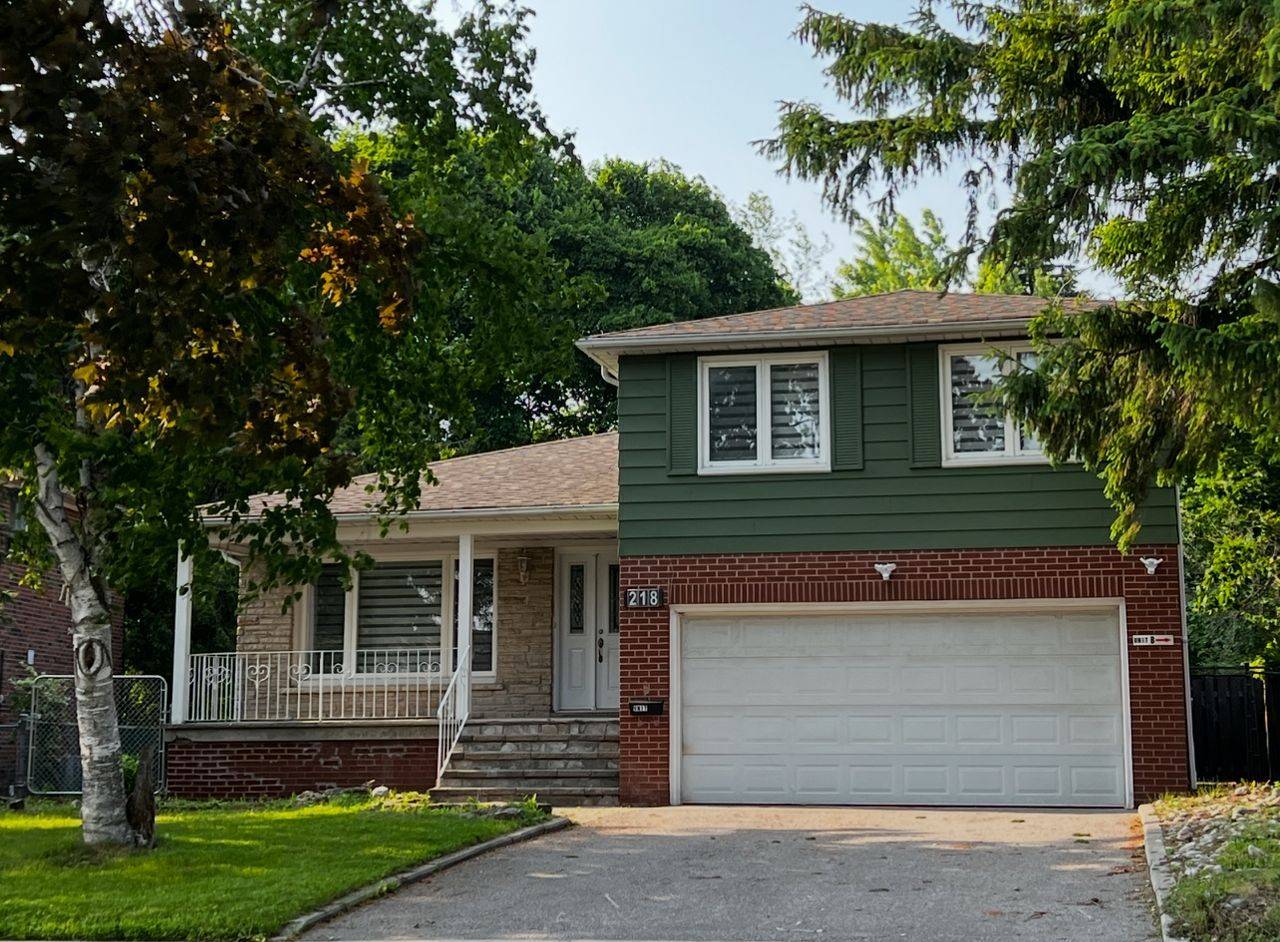 218 Chartland BLVD S, Toronto E07, ON M1S 2S5