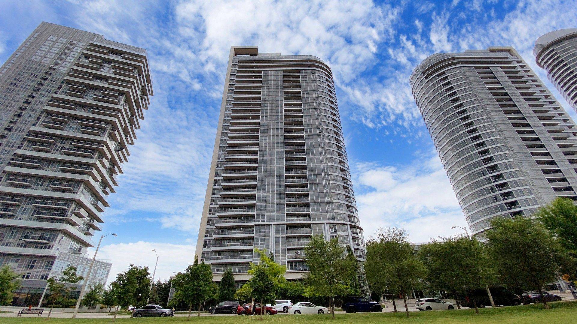 Toronto E07, ON M1S 0K3,181 Village Green SQ #1815