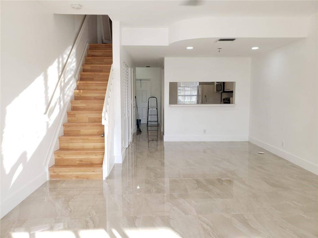 Dania Beach, FL 33312,4963 SW 31 #4963
