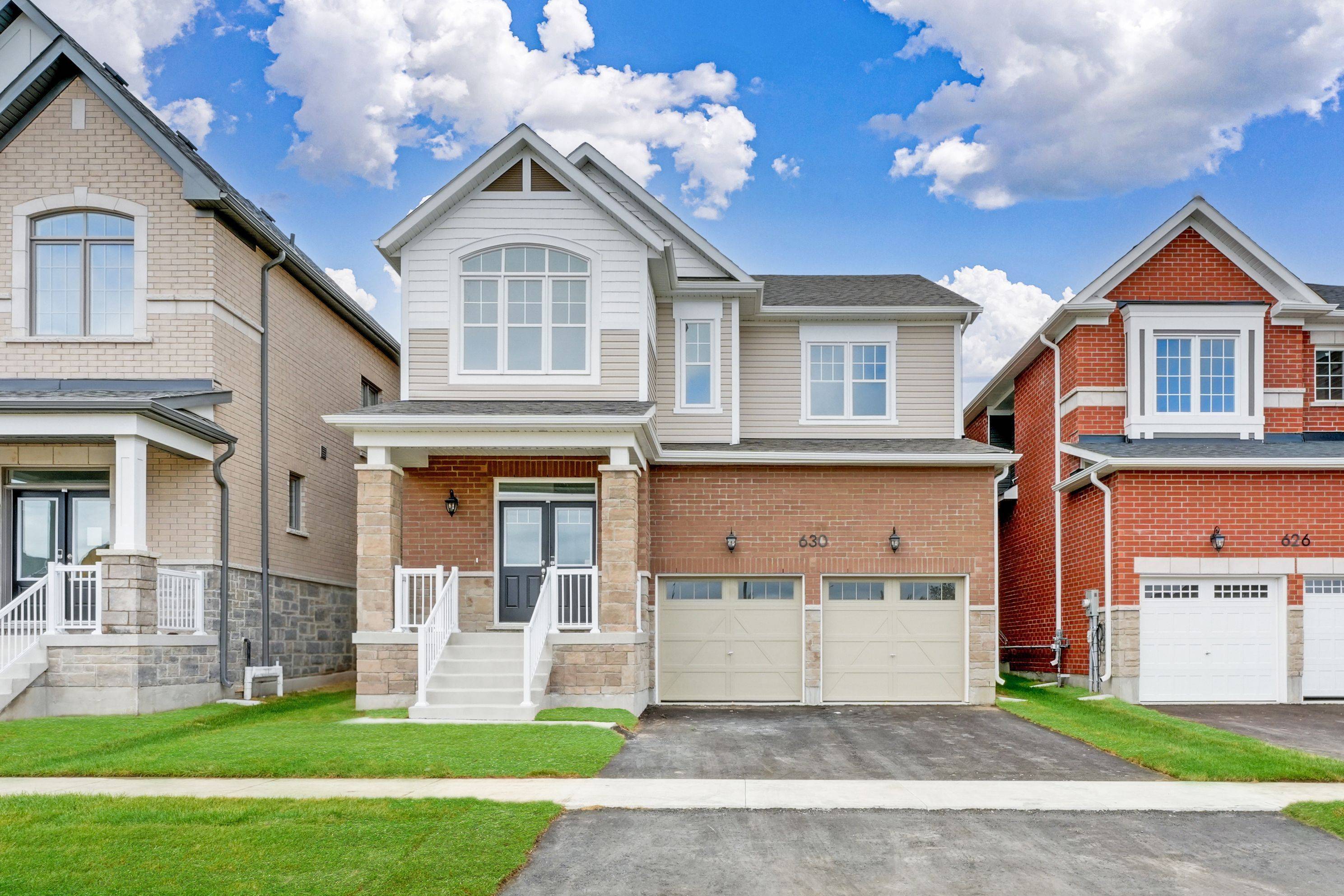 630 Newlove ST, Innisfil, ON L9S 0S2