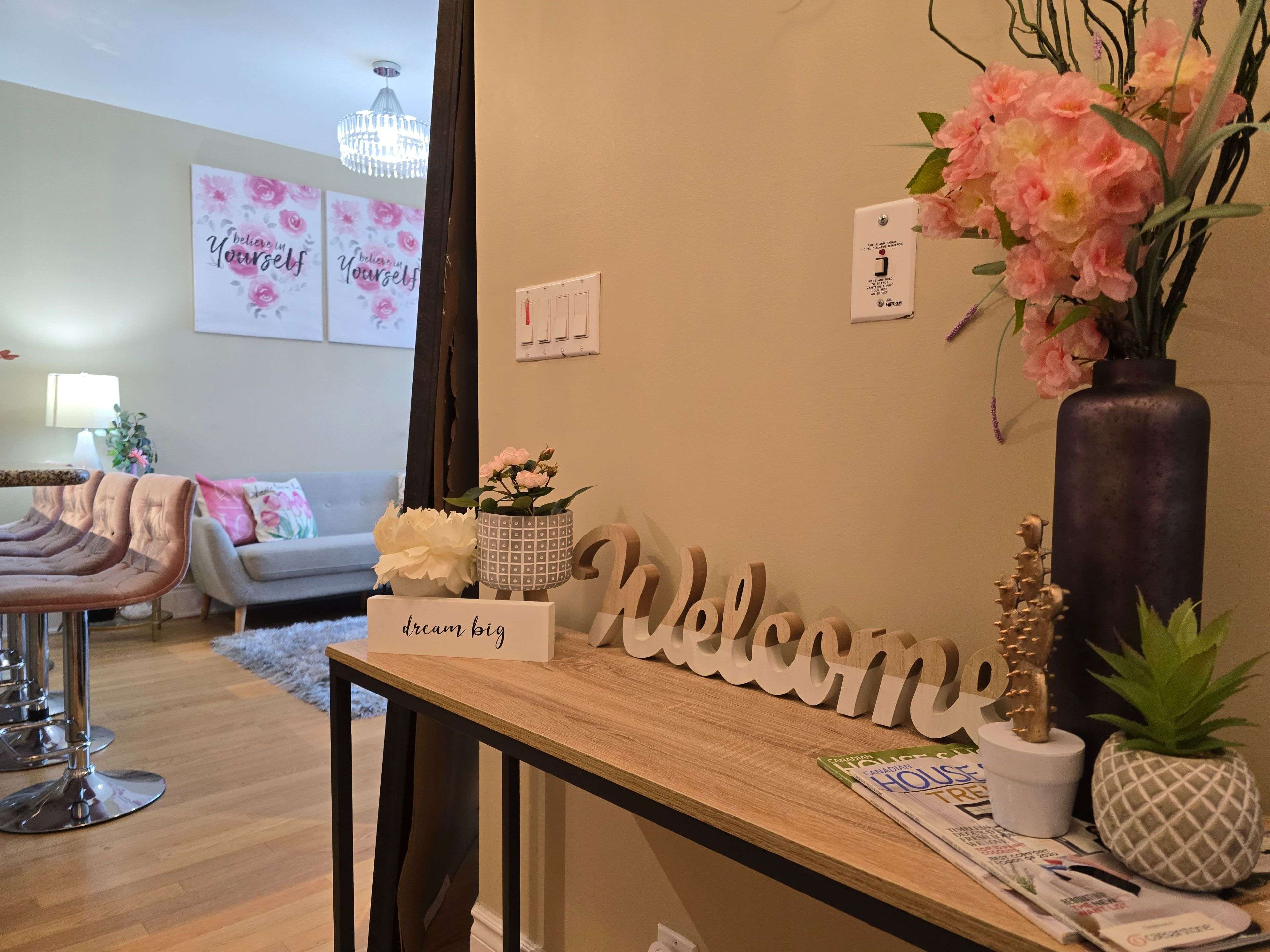 18 Harding BLVD #PH207, Richmond Hill, ON L4C 0T3
