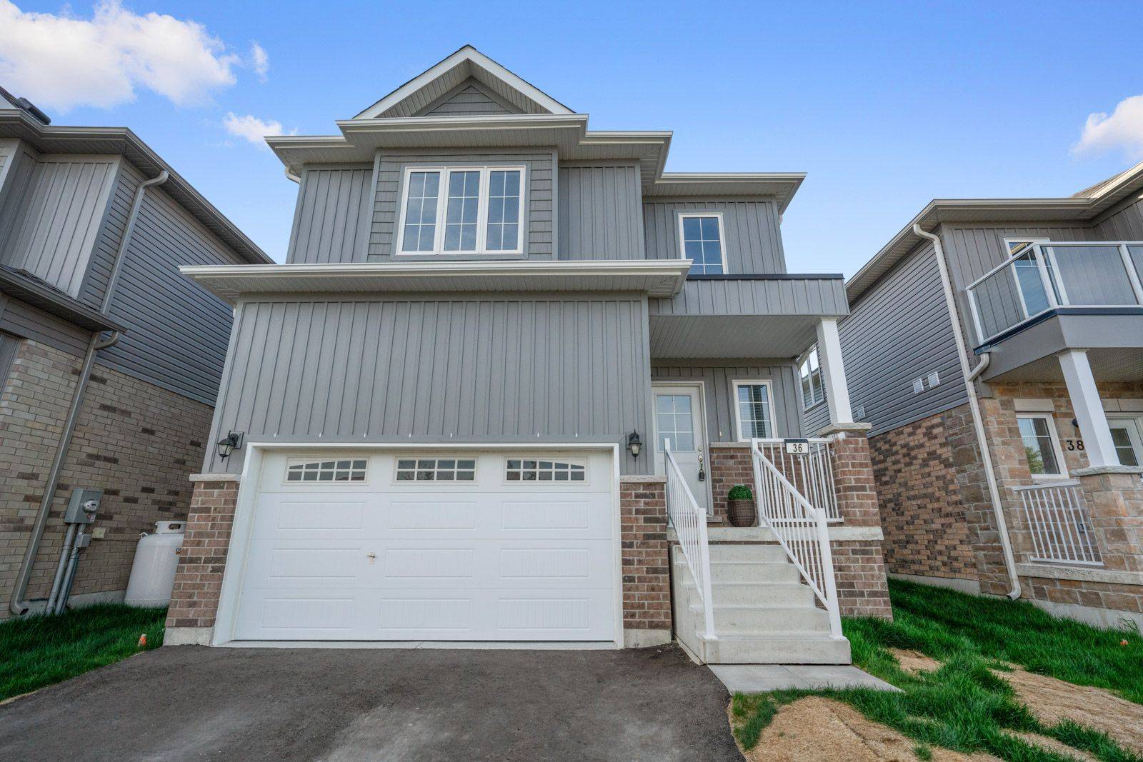 Kawartha Lakes, ON K0M 1A0,36 Hillcroft WAY