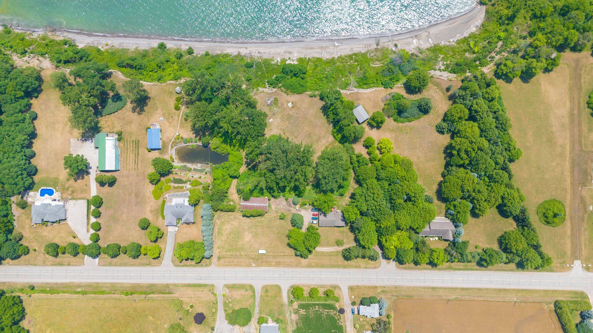 Chatham-kent, ON N0P 1A0,7504 Talbot TRL