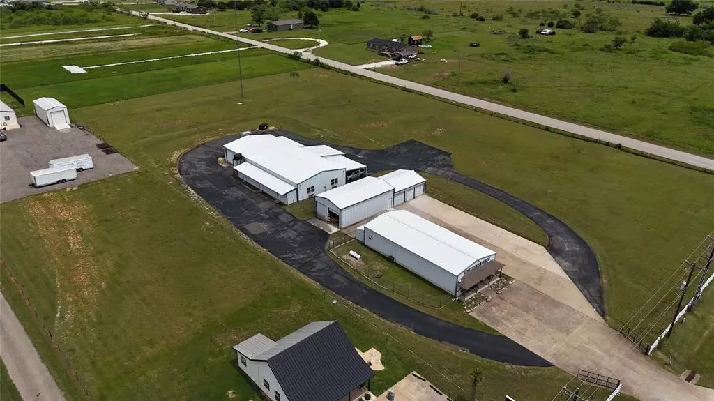 Whitney, TX 76692,5516 FM 933 Street