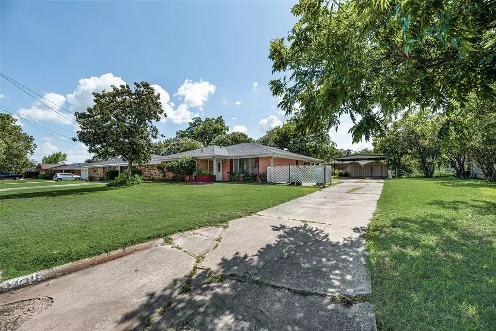 Gainesville, TX 76240,1109 Elmwood Street