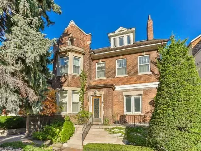Toronto C02, ON M4V 2W9,11 Parkwood AVE #2nd