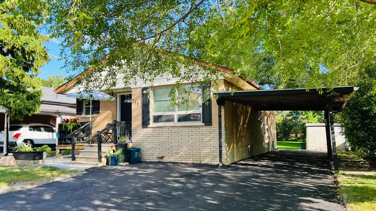 Whitby, ON L1N 1V4,711 Dunlop ST W #Basement