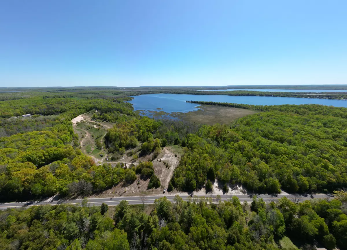 South Bruce Peninsula, ON N0H 2T0,217 Bryant ST