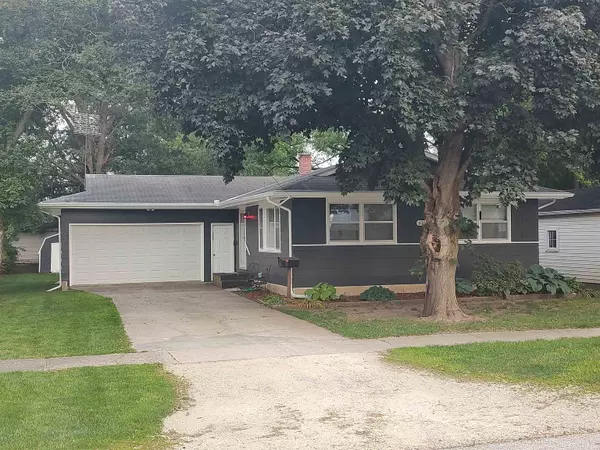 617 JACKSON, E Street, Belvidere, IL 61008