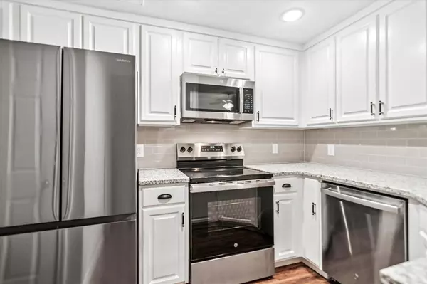 5325 Bent Tree Forest Drive #2223,  Dallas,  TX 75248