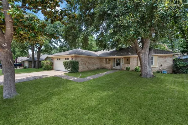 Arlington, TX 76016,5807 Melstone Drive